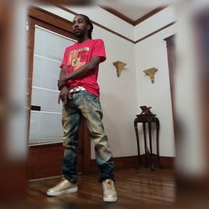 Meet your Posher, Wayne